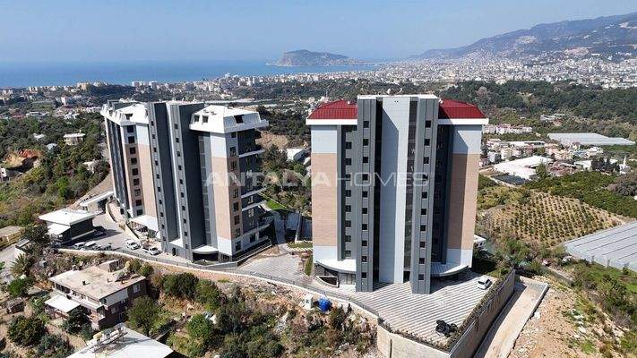 Investment Real Estate in a Complex with On-Site Facilities