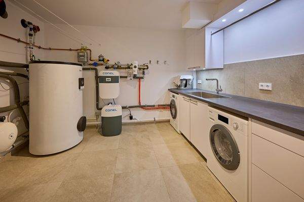 Technik und Waschküche 