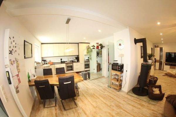 Wohn- und Essbereich