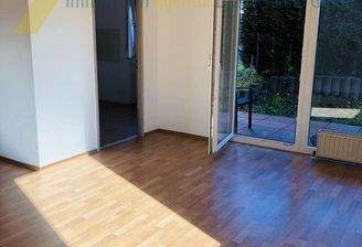 Wohnzimmer Ausgang Terrasse