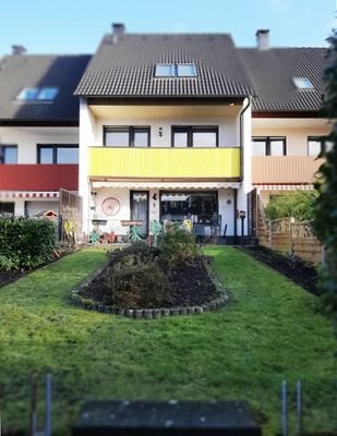 Einfamilien-Reihenhaus in Hemer von hinten.jpg