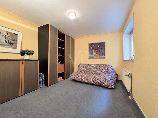 Wohnlich ausgebauter Gästebereich im Kellergeschoss