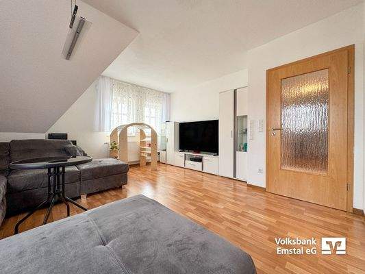 DG - Wohn-/Esszimmer