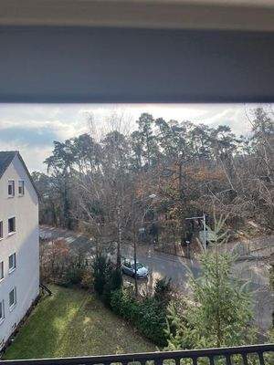 Zum Waldrand ca. 200 m 