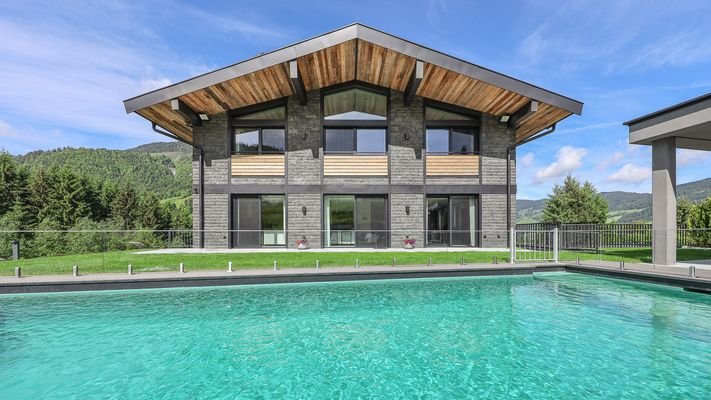 KITZIMMO-Luxusvilla mit Freizeitwohnsitz kaufen - Immobilien Kirchberg in Tirol.