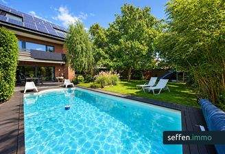 Poolansicht 