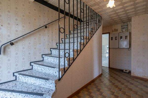 Treppenaufgang zum Spitzboden