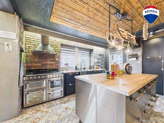 REMAX Immobilien DeLux Haus in Mettlach / Faha zu verkaufen