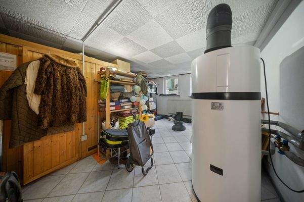 Kellerraum mit Sauna