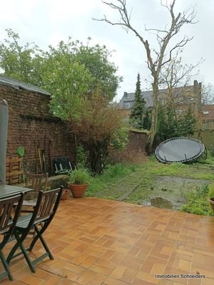 Garten / Terrasse zur Wohnung im Anbau
