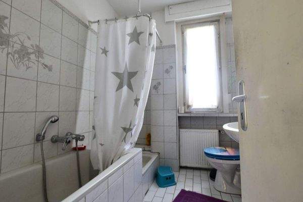 EG: Badezimmer 