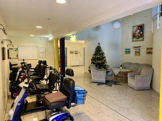 34. Gemeinschaft, Gebäude 4a, Flur Eingangsbereich