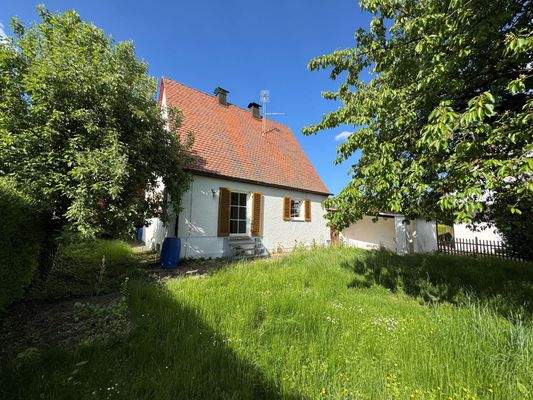 Grundstück mit Altbestand