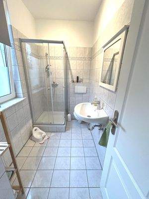 1. Bad im EG, Gästebad