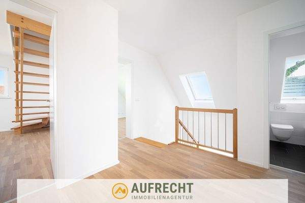 heller Flurbereich OG