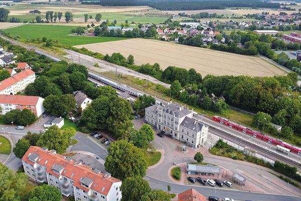 Luftbild - Straßenseite