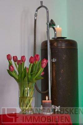 Historische Details zur Dekoration verwenden