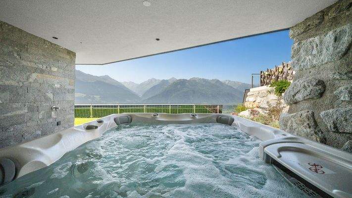 KITZIMMO-Luxusvilla mit Freizeitwohnsitz kaufen - Immobilien Kitzbühel.