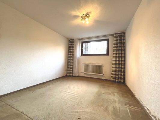 Gemütlicher Hobbyraum im Keller