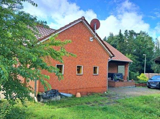 Seitenansicht Garage.jpg