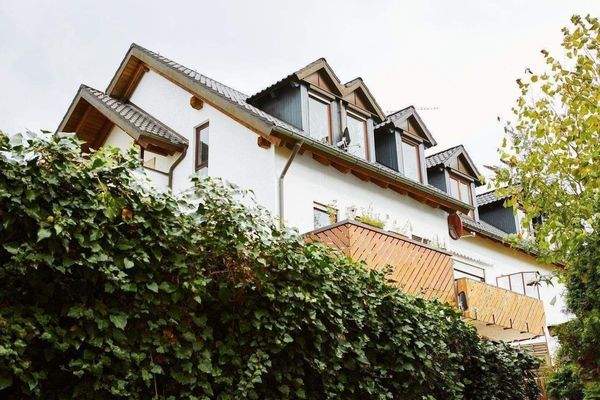 Südwestbalkon links im Bild