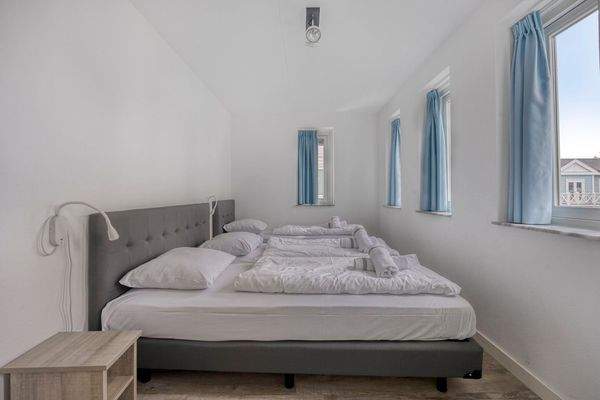 Freistehendes-ferienhaus-Cape-Helius-Hellevoetslui