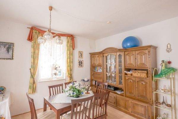 Wohn- / Esszimmer OG