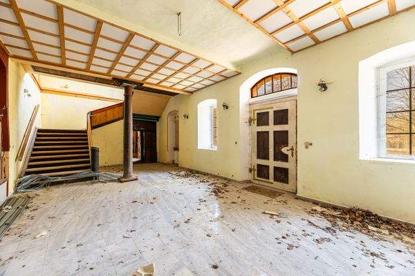 Schloßstraße 8 - Illesheim-32