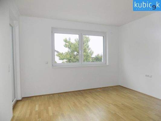 3. Zimmer mit Ausgang zum eigenen Balkon