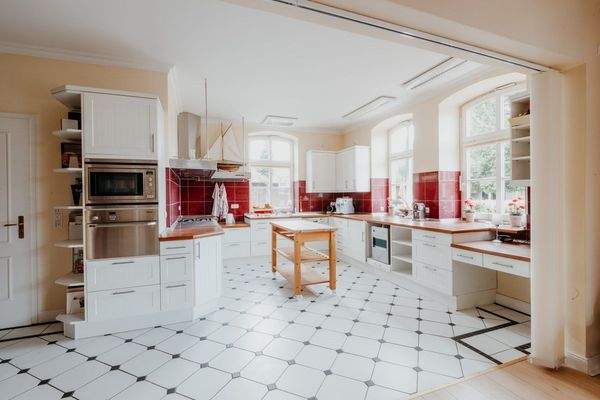 hochwertige Einbauküche