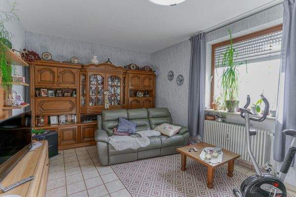 Wohneinheit 2, 4 ZKB OG - Wohnbereich in Split-Level-Bauweise