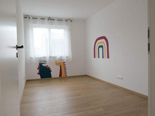 großes Kinderzimmer