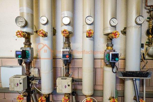 Heizungssystem im Keller