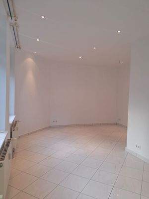 GNE= EG 3 ZKB (50).jpeg