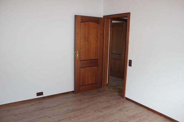 Einheit mit Schwimmbad