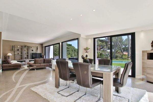 Salle à manger Moquette Carrelage Parquet