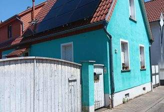 ANSICHT MIT HOFEINFAHRT