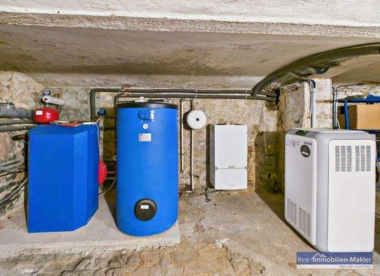 Heinzungsanlage -Batteriespeicher