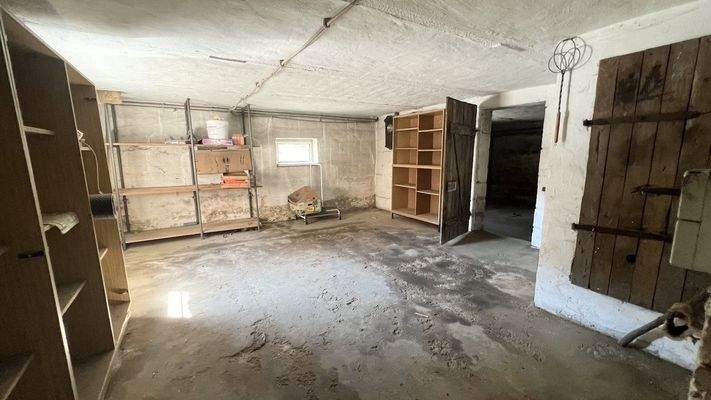 Keller für zusätzlichen Stauraum