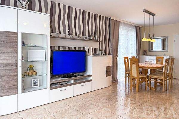 Teilansicht Wohnzimmer