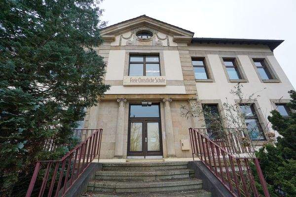 F180 - Vorderseite 1