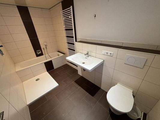 Badezimmer im Obergeschoss