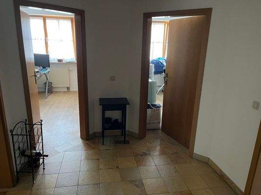 Eingangsbereich mit Türen