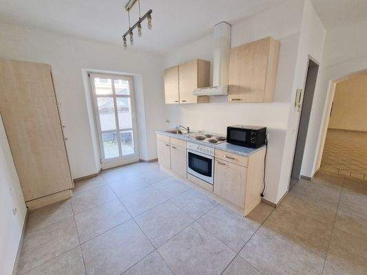 Küche mit Zugang Balkon