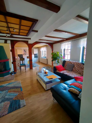 ca353894-515e-462c-9f33-5523afaaa8bf