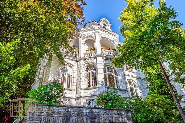 Außenansicht - Straßenseite