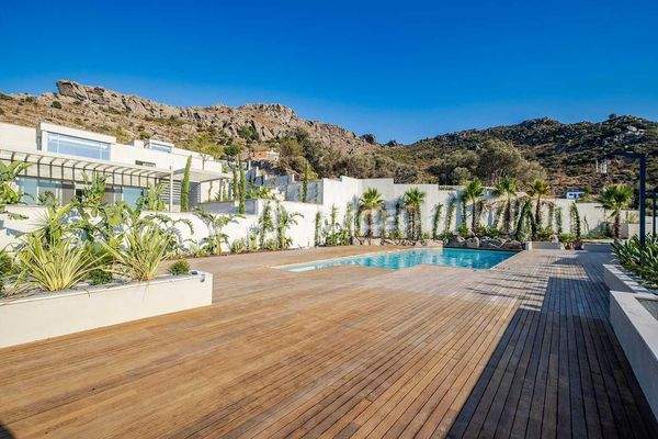 Chic Apartments in a Complex with a Pool in Bodrum