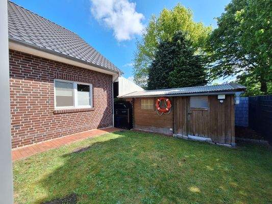 Gartenansicht + Schuppen