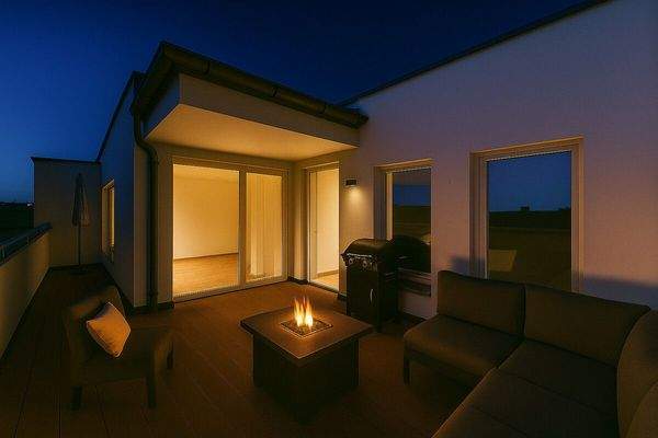 Terrasse Hof virtuell möbliert