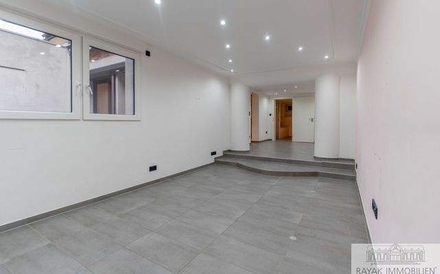 Schlaf- und Wohnraum UG